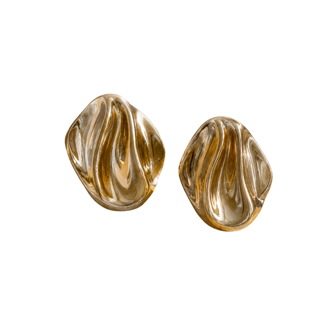 Alba Gold Earrings product view – organic curved 18K gold sculptural stud earrings Arina Linea limited edition