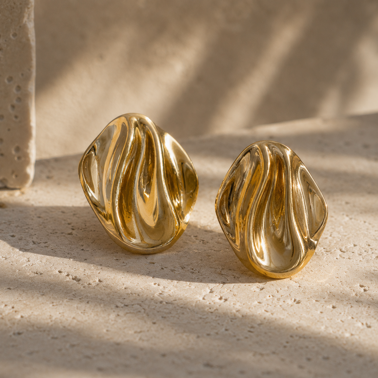 Alba Earrings Gold